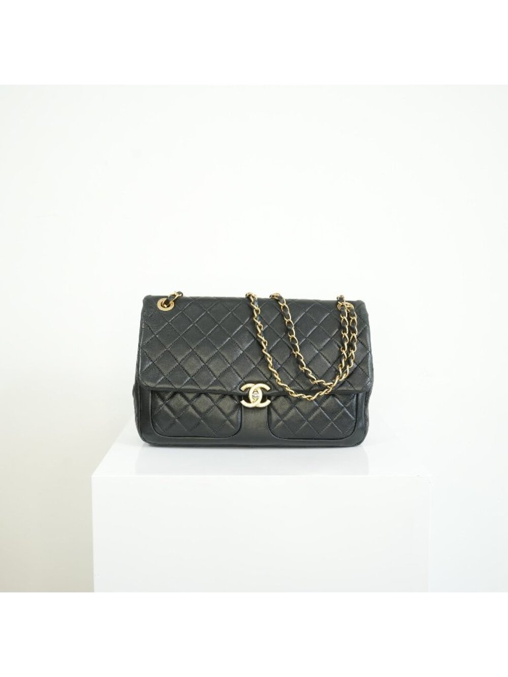 Chanel Jumbo Daily Flap Black Shoulder Bag Quilted Lambskin